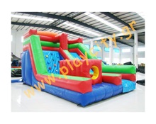 Φουσκωτό Παιχνίδι Αγγίζοντας την Κορυφή (με 1 blower)  Φουσκωτά Τσουλήθρες