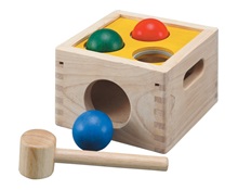 Παιχνίδι Ανάπτυξης Λεπτής Κινητικότητας Ξύλινο κουτί με μπάλες Plan Toys  Εκπαιδευτικά Παιχνίδια Συντονισμού