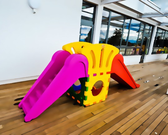 Κέντρο Παιδικής Χαράς Τσουλήθρα Λαβύρινθος