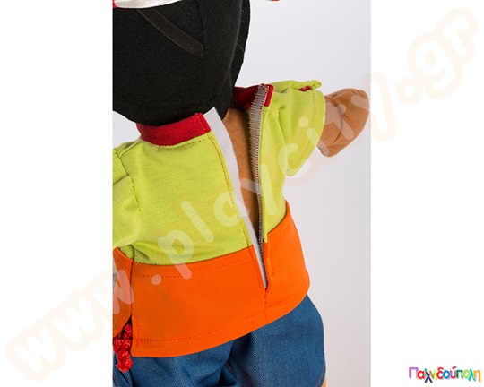 Λατίνος αγοράκι-Μαθαίνω να ντύνομαι