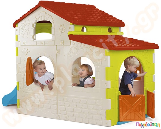 Γιγάντια εξοχική κατοικία με τσουλήθρα