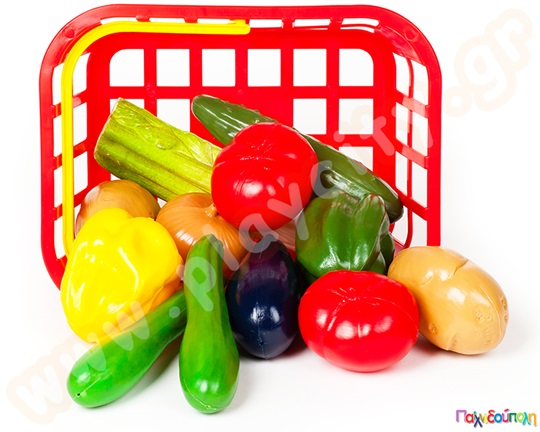 Λαχανικά σε καλάθι σε φυσικό μέγεθος