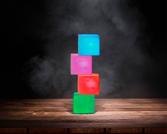 Φωτεινά κυβάκια που αλλάζουν χρώμα Σετ 4 τεμάχια