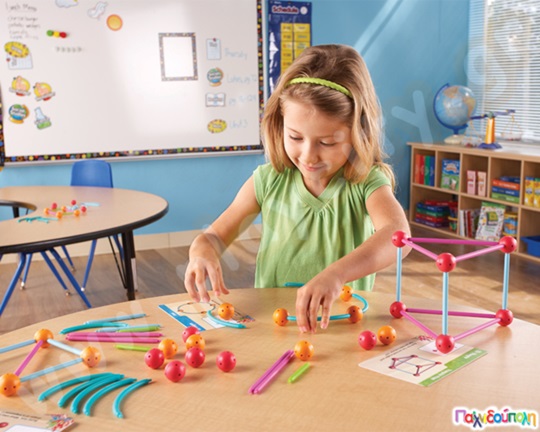 Εκπαιδευτικό Παιχνίδι STEM Κατασκευές σχημάτων με ράβδους και μπάλες - Dive Into Shapes! Σετ 129 τεμαχίων