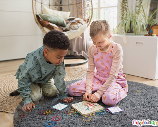 Πίνακας κατασκευών με λαστιχάκια - Geoboard