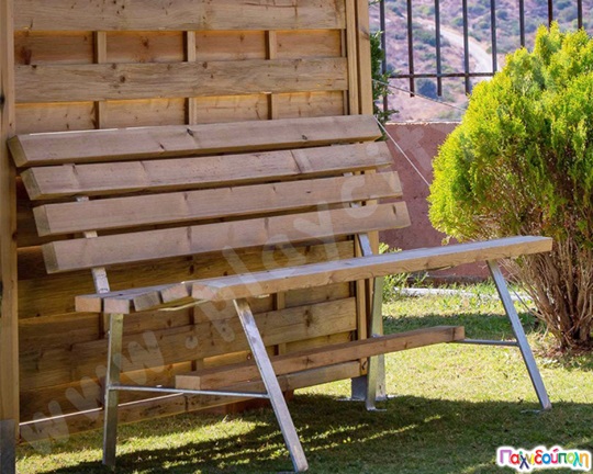 Παγκάκι με μεταλλικά πόδια 180 εκ.