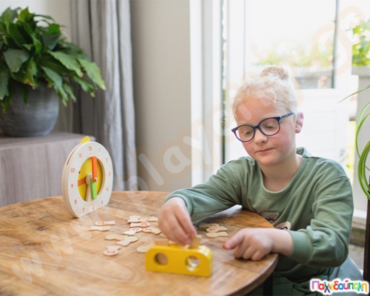 Μαθαίνω την ώρα