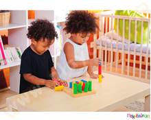 Παιχνίδι Ταξινόμησης Βάση Γεωμετρικών Σωμάτων Plan Toys  Εκπαιδευτικά Παιχνίδια Ταξινόμησης