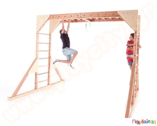 Ξύλινος αναρριχητής και οριζόντια κλιμακα εσωτερικού χώρου