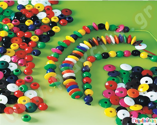 Χάντρες στρόγγυλες σε κουβαδάκι