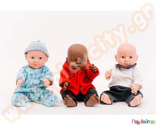 Τρία σύνολα ρούχων αγοριού