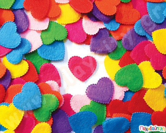 Καρδιές απο τσόχα σετ 100 τεμάχια