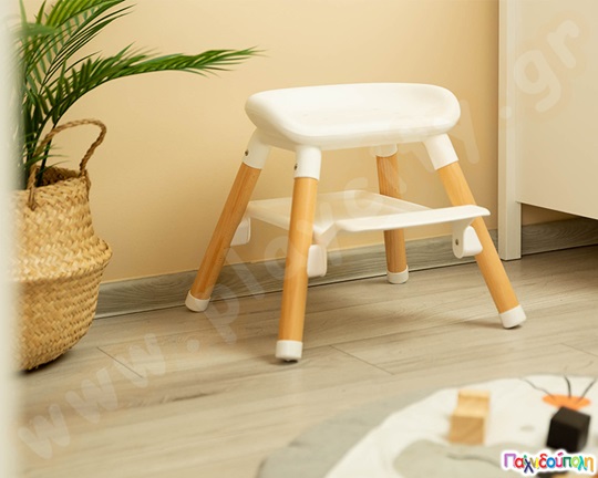 Καρεκλάκι φαγητού με ξύλινο σκελετό Μέντα